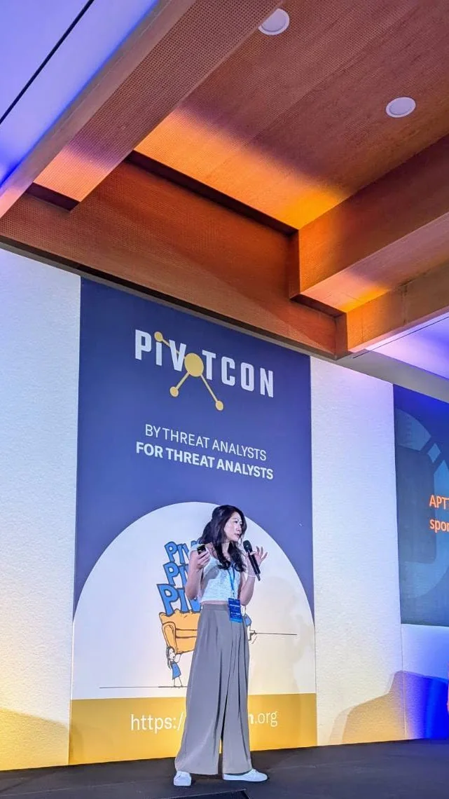 Vertical stage view from PIVOTcon 2025